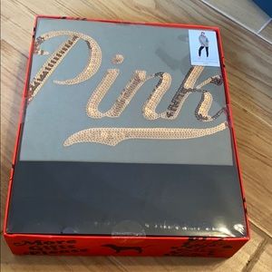 Victoria Secret Pink set size Large BNWT